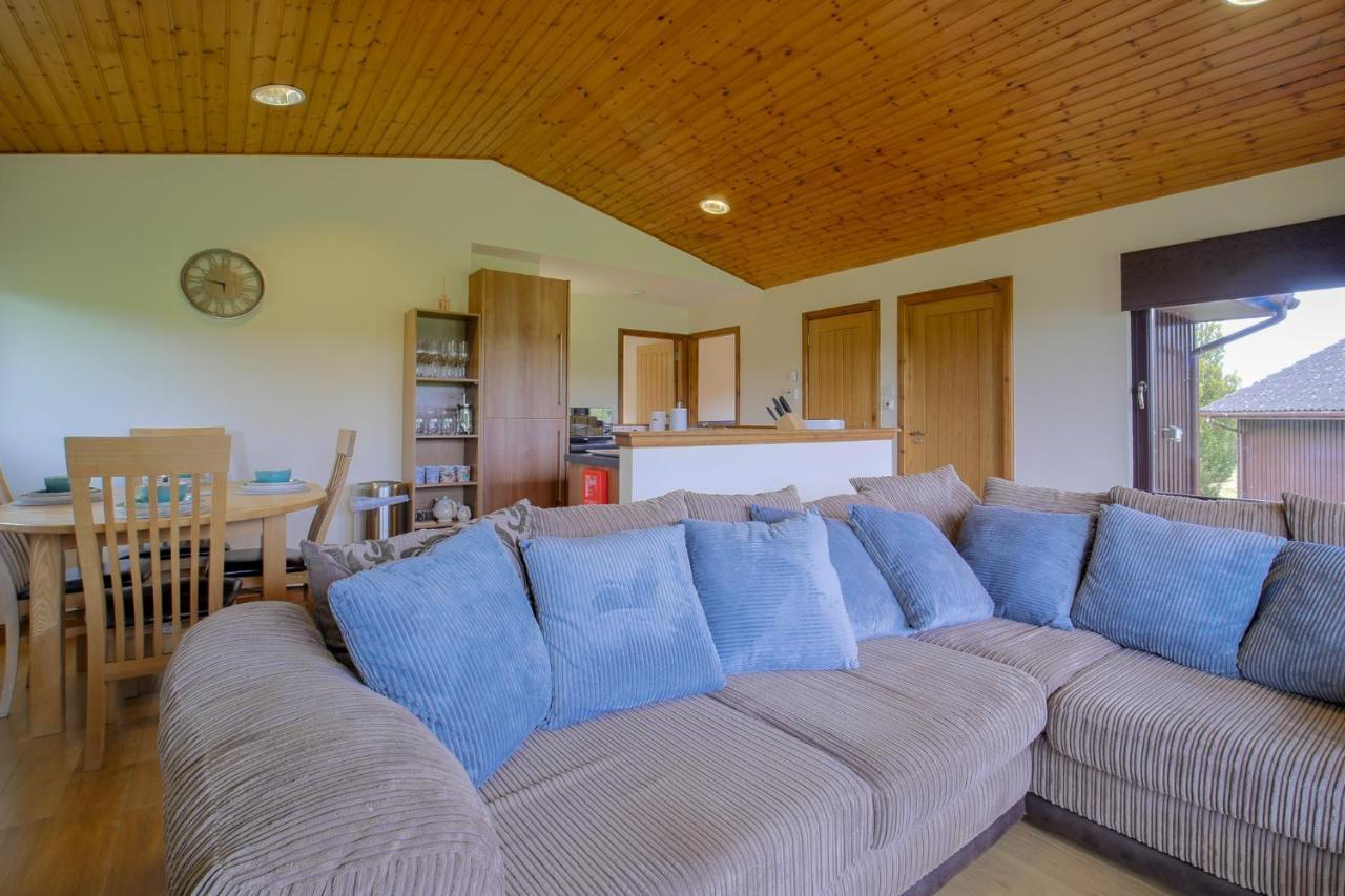 Glenview Chalet Park Инвернесс Экстерьер фото