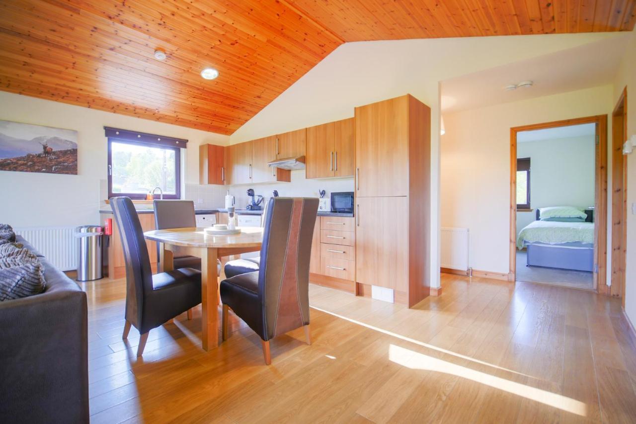 Glenview Chalet Park Инвернесс Экстерьер фото