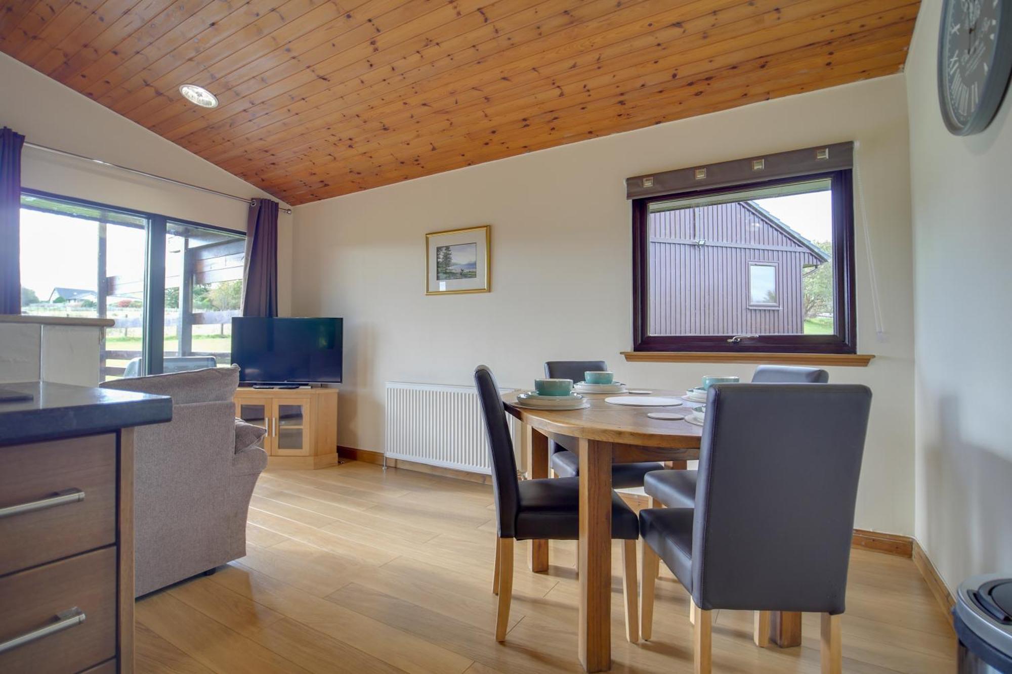 Glenview Chalet Park Инвернесс Экстерьер фото